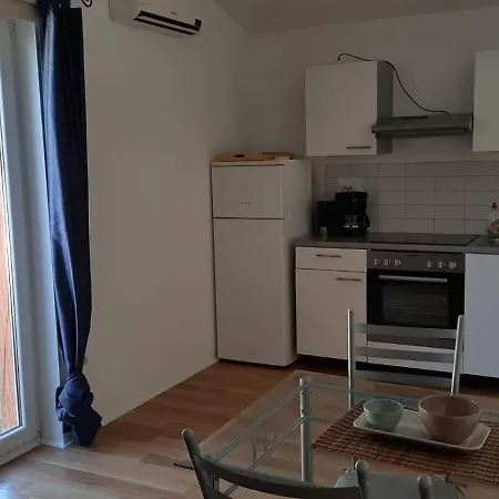 Apartman Shankini